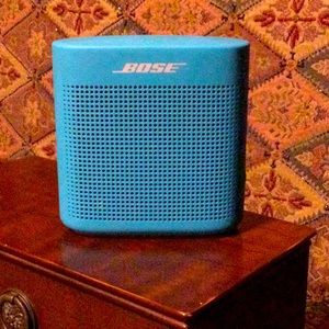 Bose Soundlink Bluetooth Waterproof Speaker